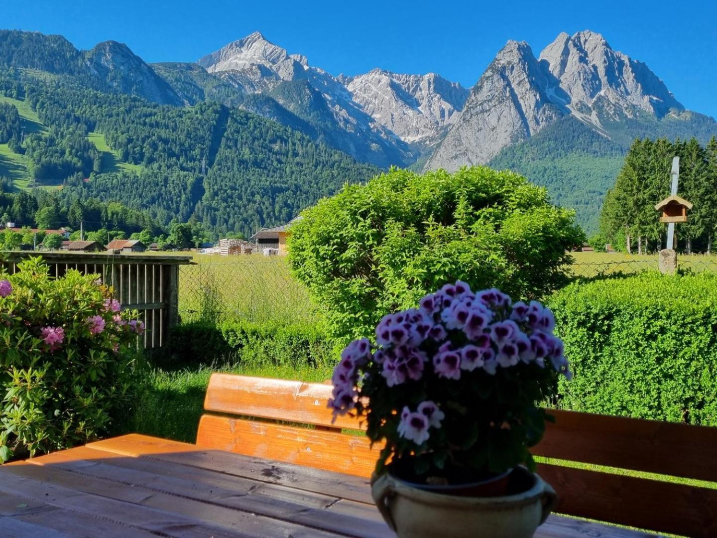 Haus Kreuzeckwiese - Fewo Juebilaumsgrat Garmisch-Partenkirchen Exteriör bild